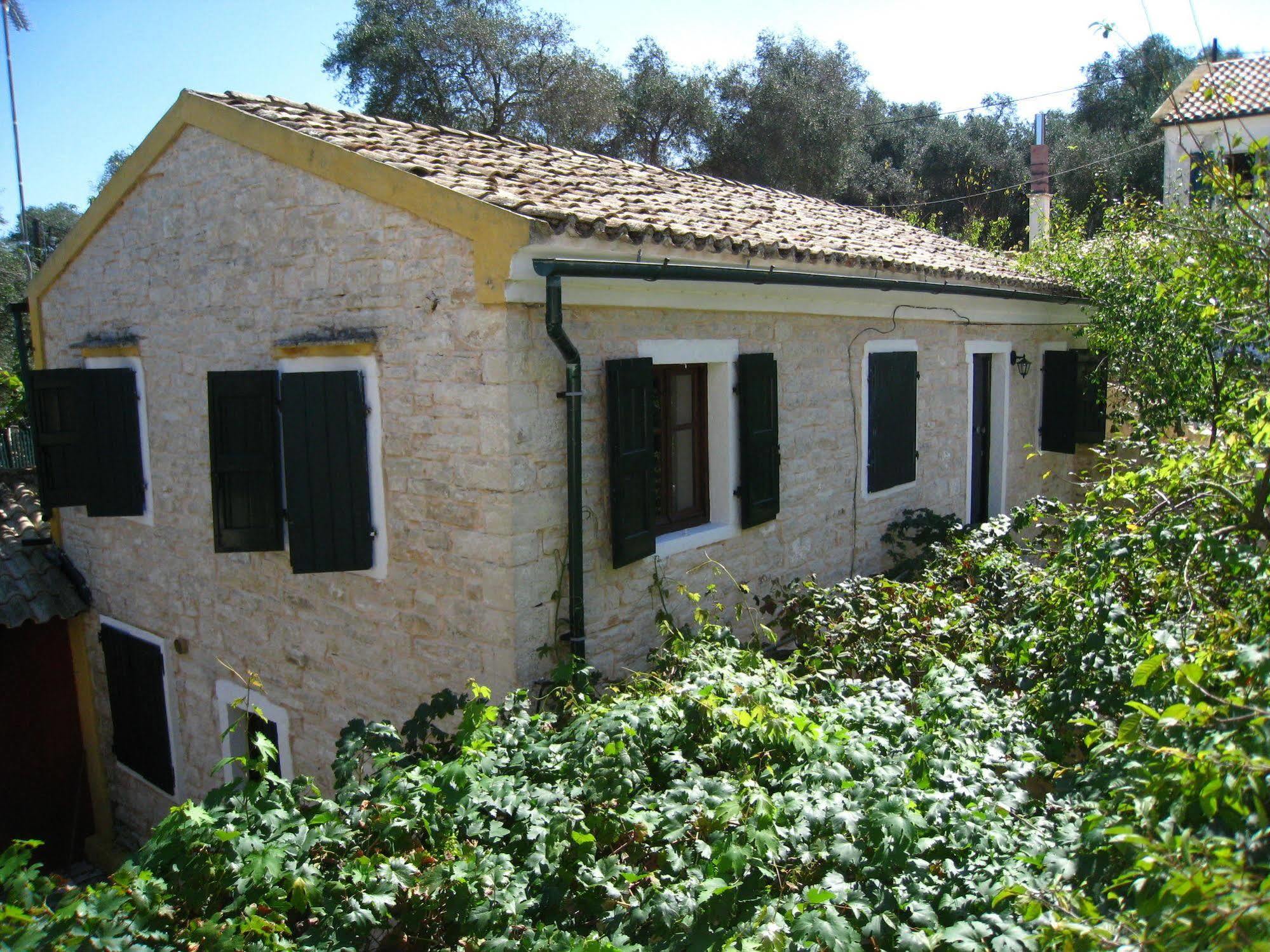 Adamantia Hotel Gaios Exterior foto