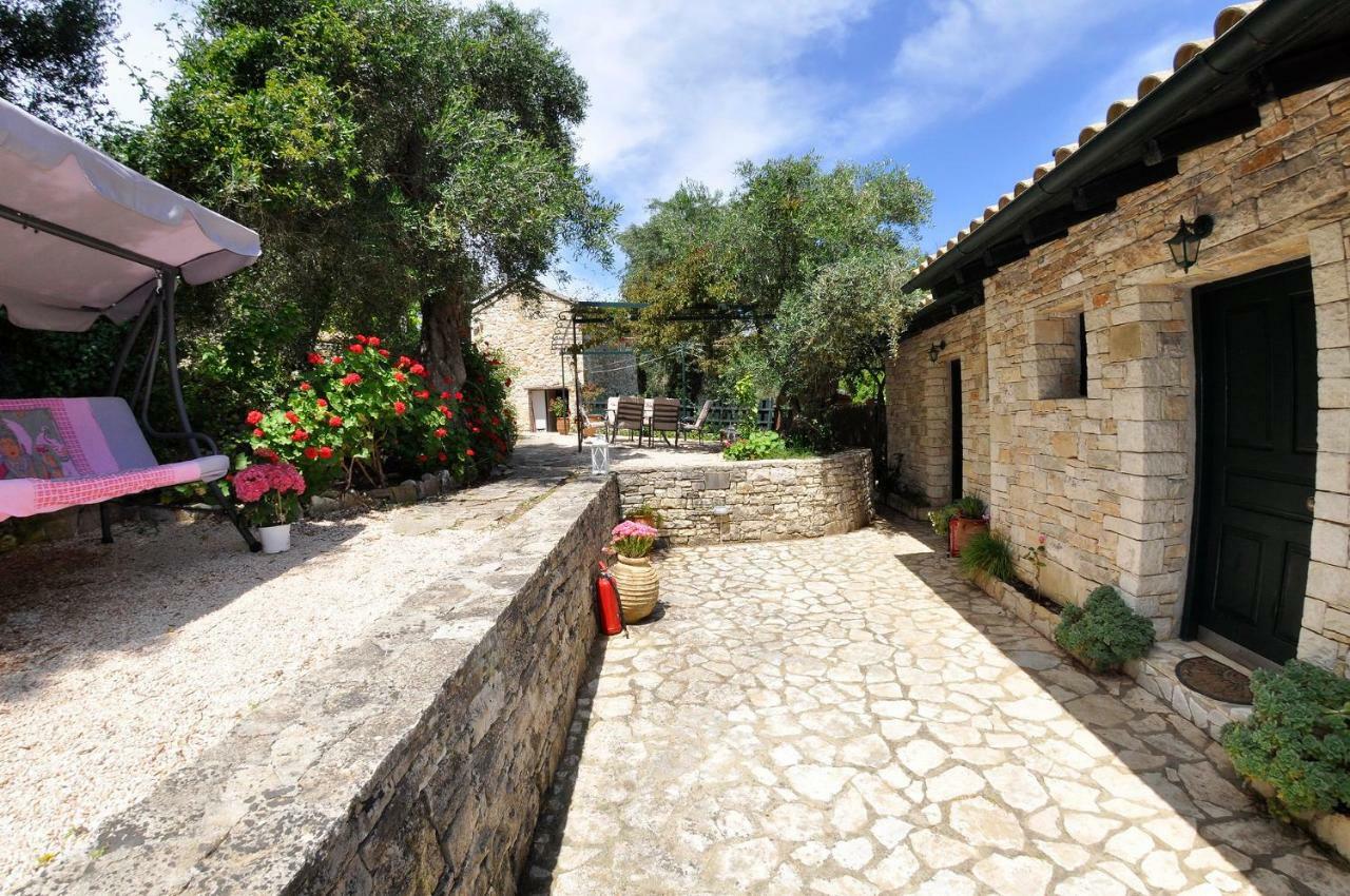 Adamantia Hotel Gaios Exterior foto